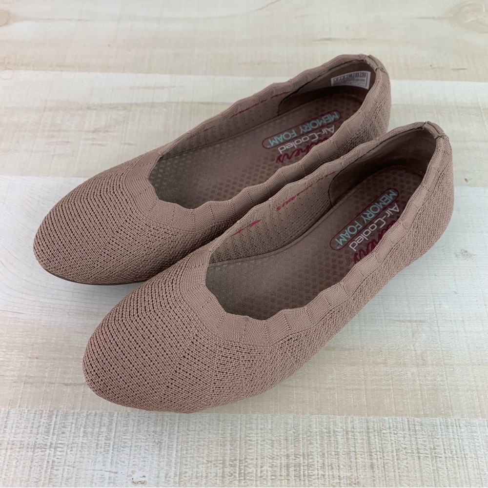 Skechers Cleo Slip On Stretch Shoes
